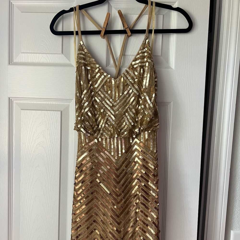Adrianna Papell long gold sequins dress